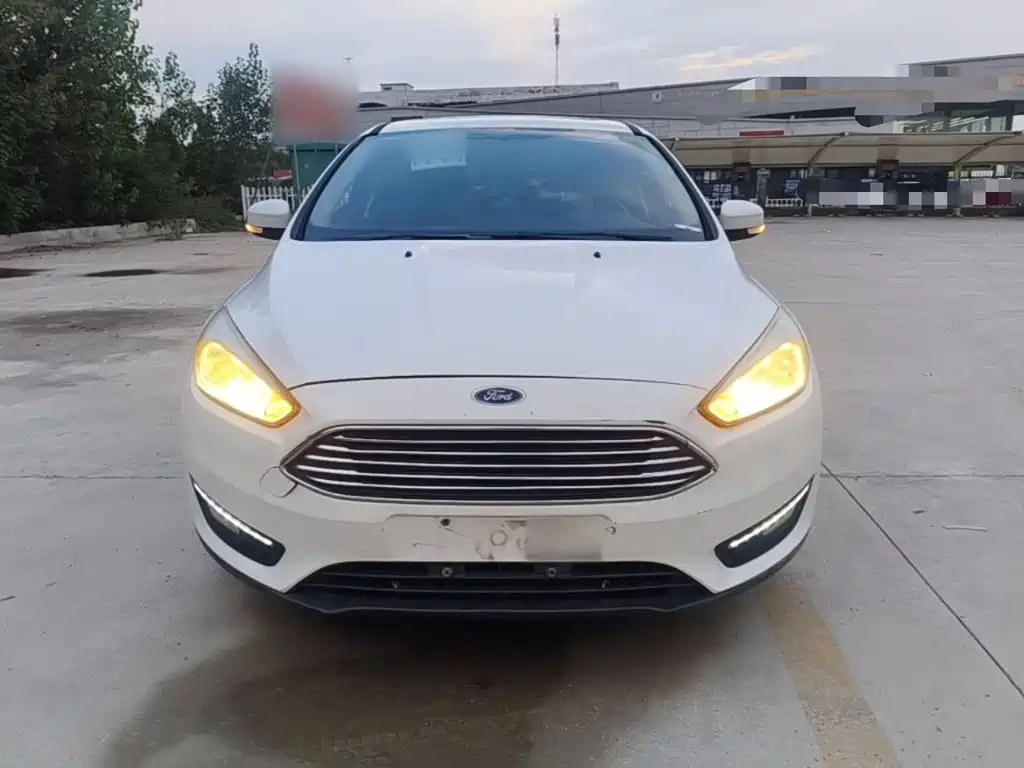 Ford Focus — миниатюра 3