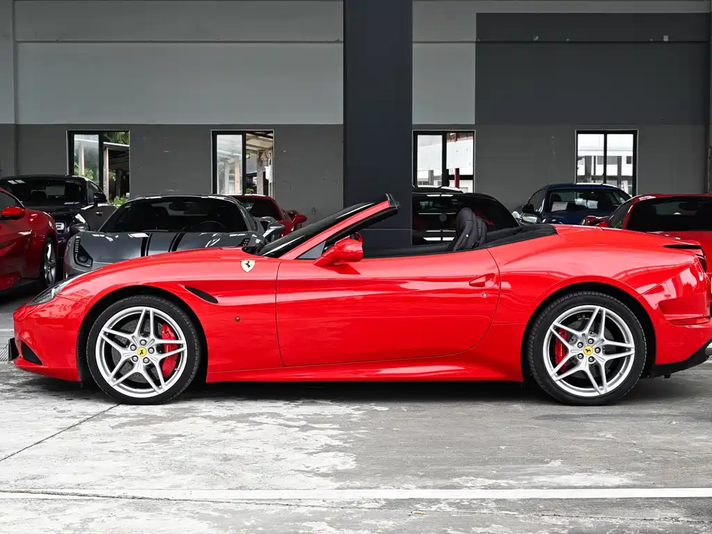 Ferrari California T — миниатюра 2