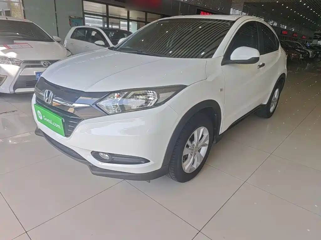 Honda Vezel 2015