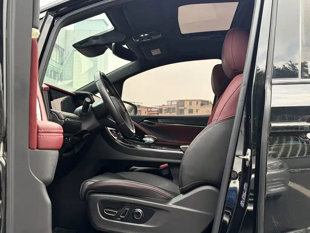 GAC Motor Trumpchi M8 — миниатюра 13