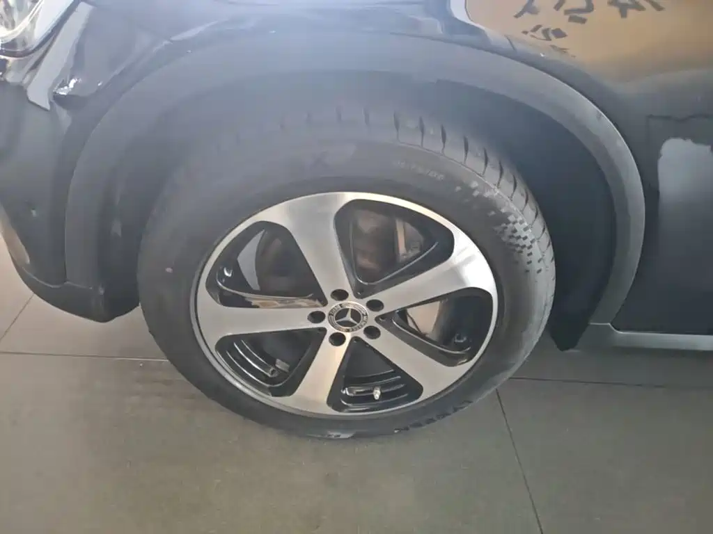 Mercedes-Benz GLC — миниатюра 23