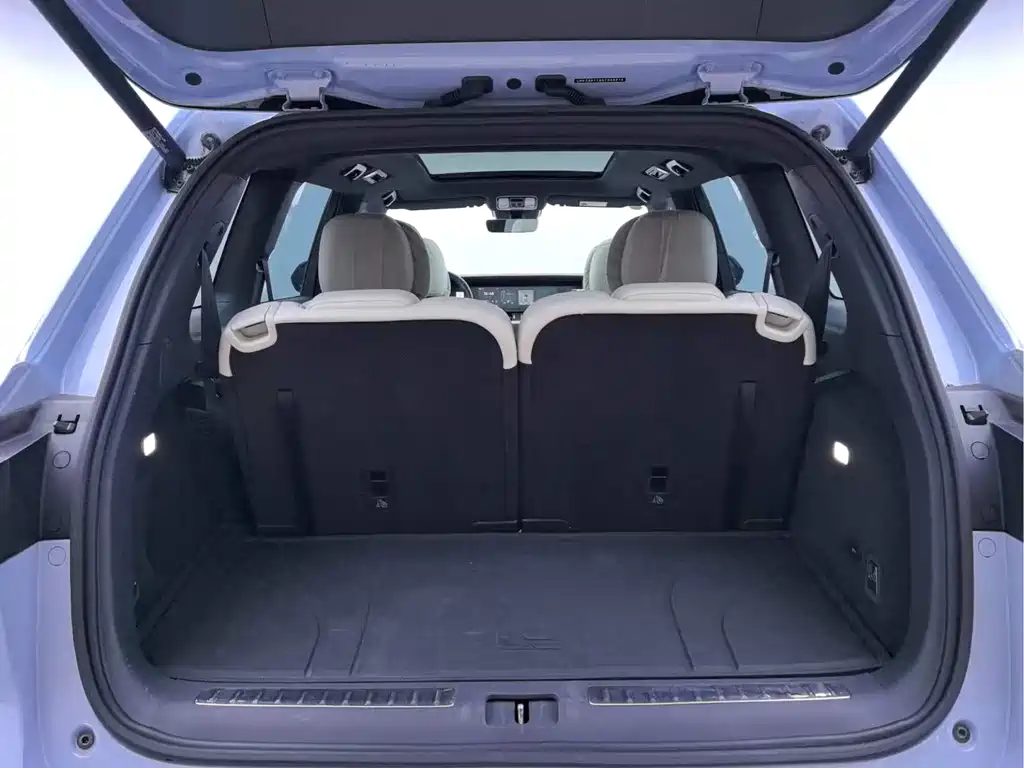 Li Auto Li ONE — миниатюра 24