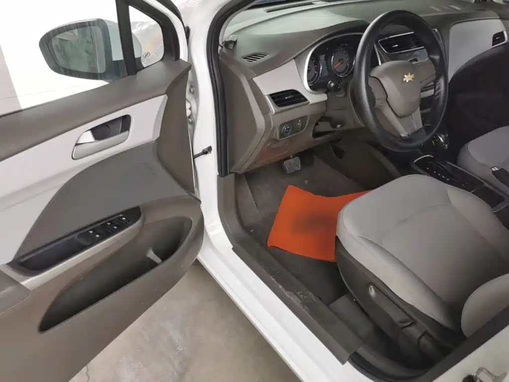 Chevrolet Lova RV — миниатюра 16