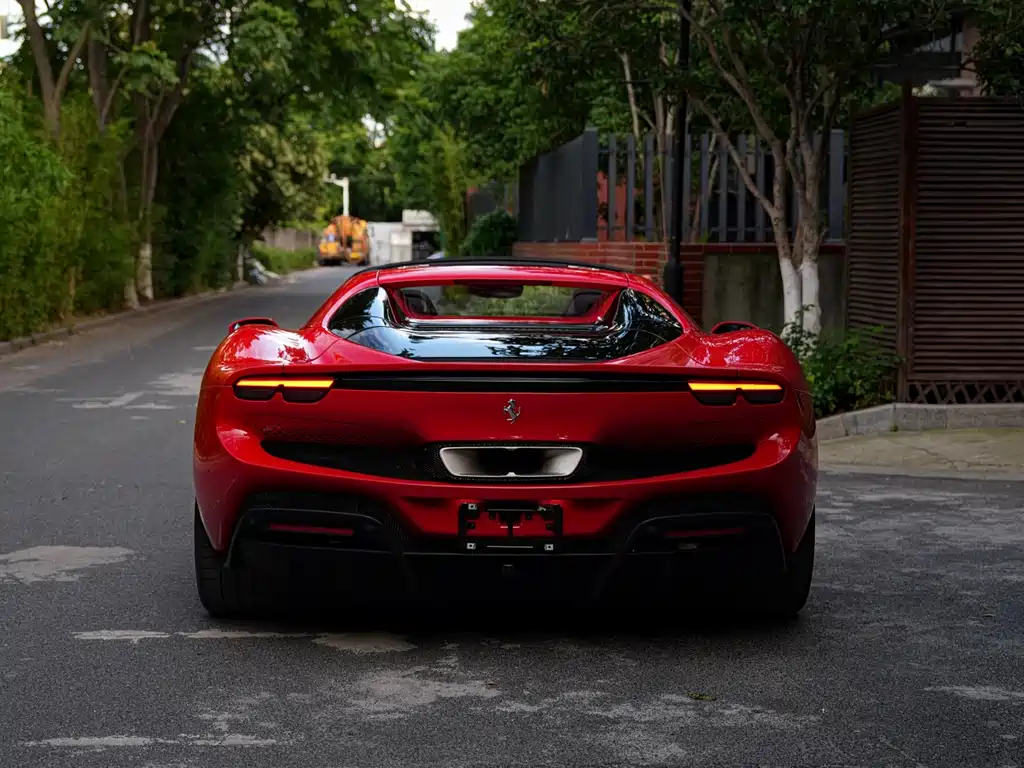 Ferrari 296 2022 3.0T V6 GTS