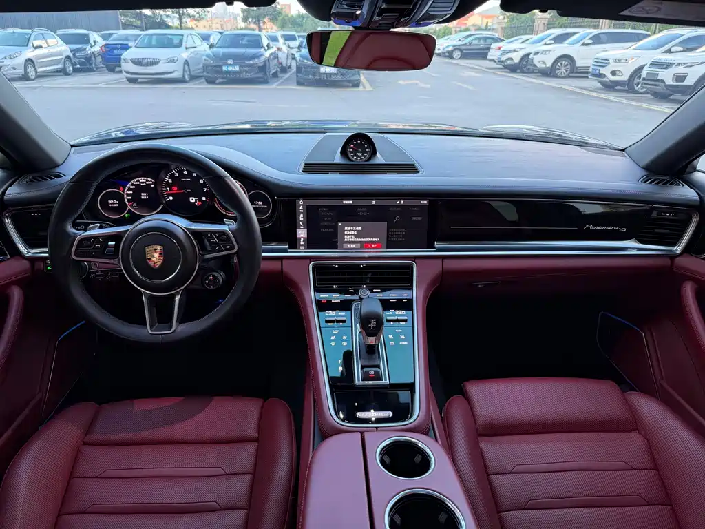 Porsche Panamera — миниатюра 6