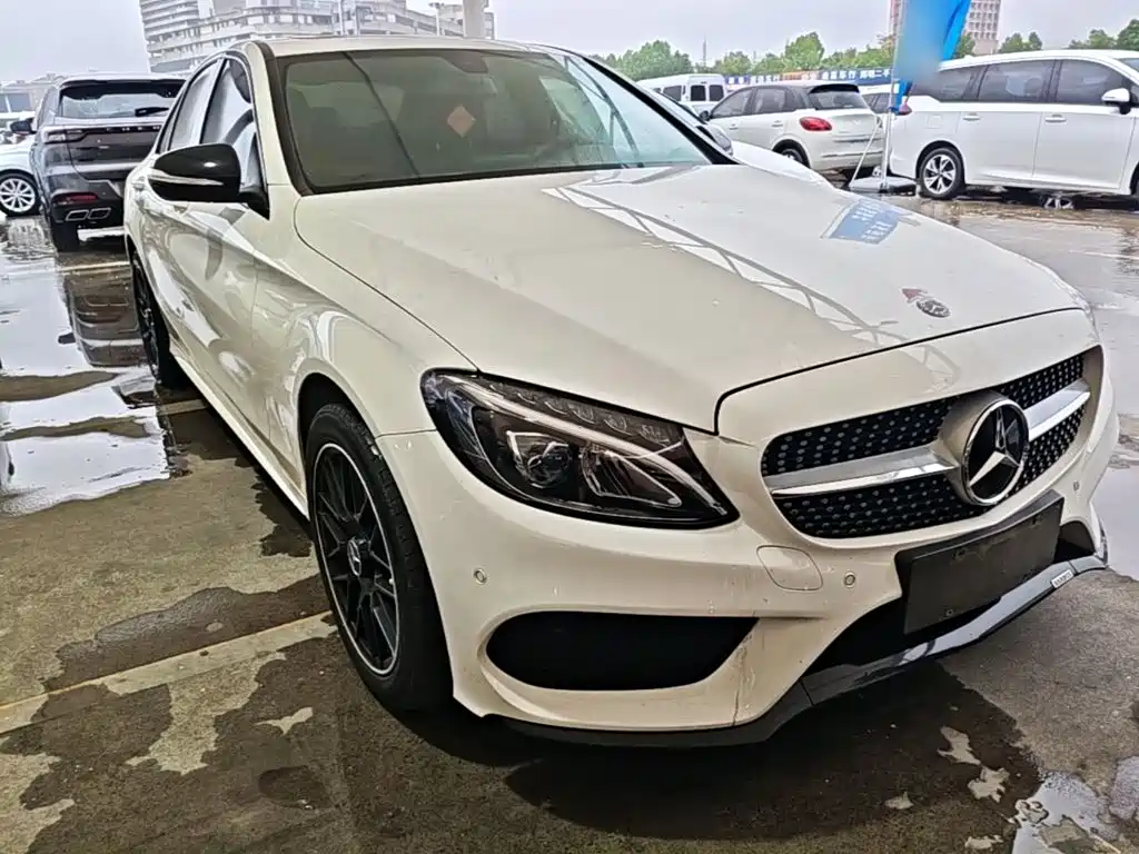 Mercedes-Benz C-Class — миниатюра 4