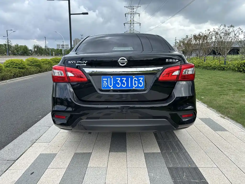Nissan Sylphy — миниатюра 6