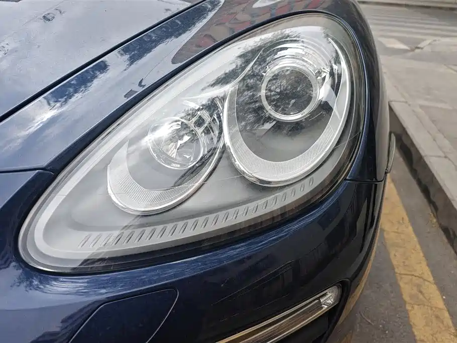 Porsche Cayenne 2011 Cayenne S 4.8L