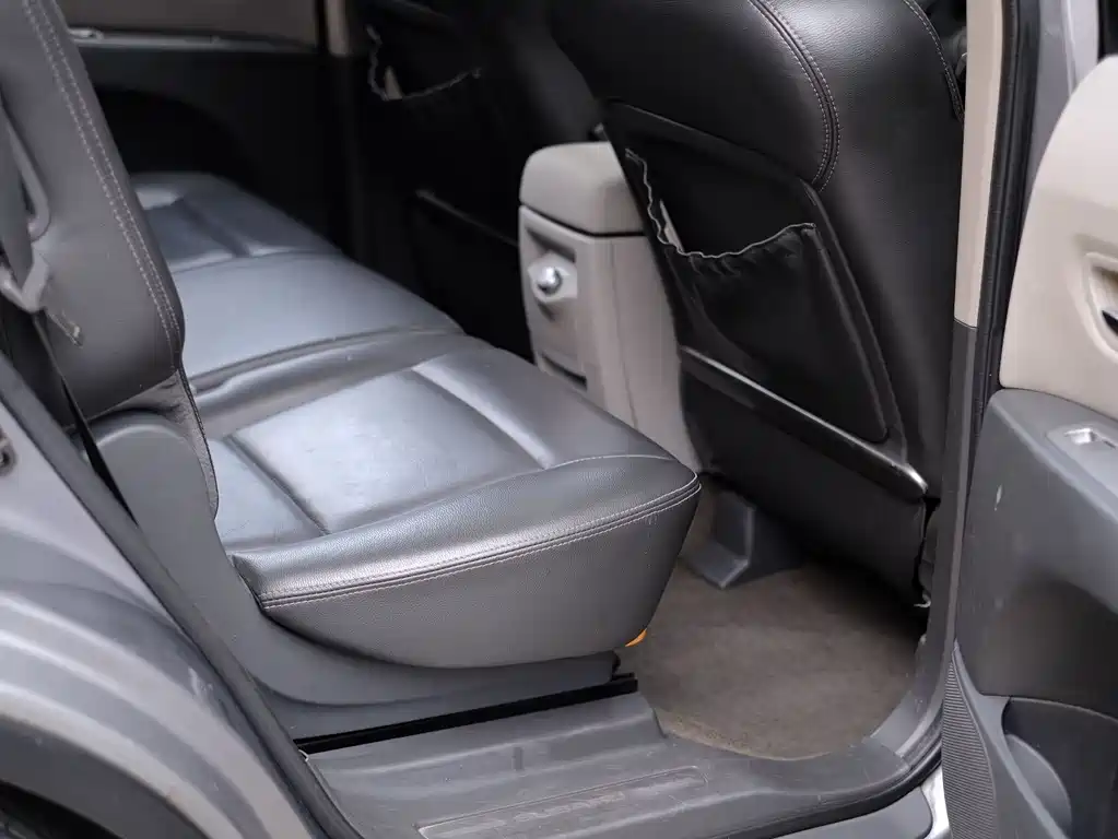 Subaru Tribeca — миниатюра 48