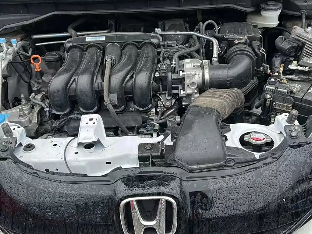 Honda Fit — миниатюра 8