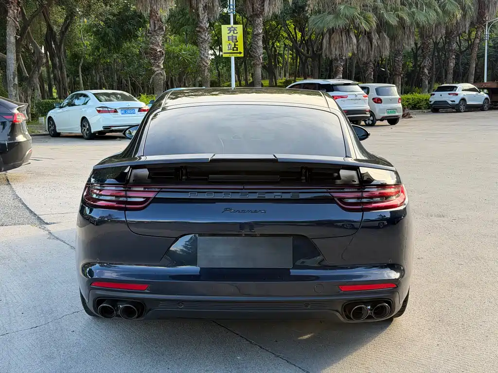 Porsche Panamera — миниатюра 8