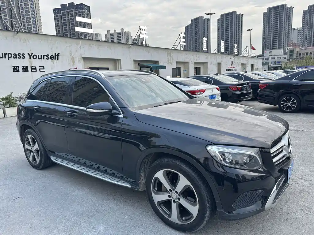 Mercedes-Benz GLC 2016 GLC 300 4MATIC