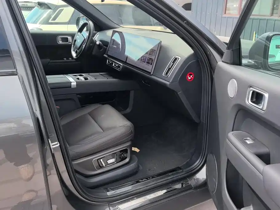 Li Auto Li L8 — миниатюра 8
