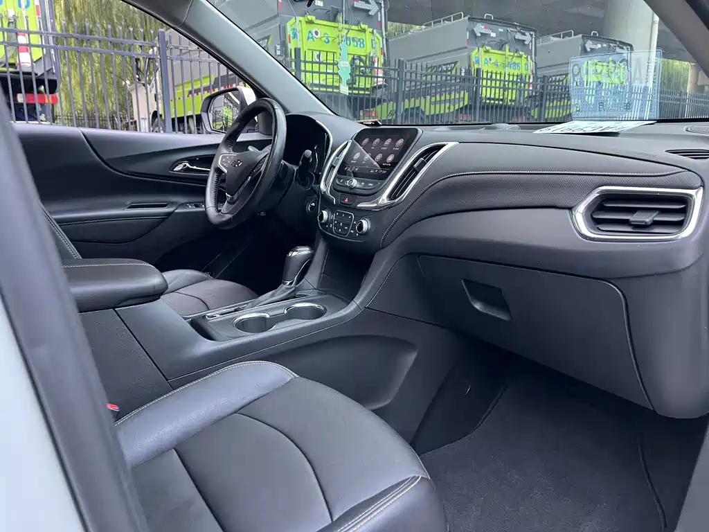 Chevrolet Equinox — миниатюра 6