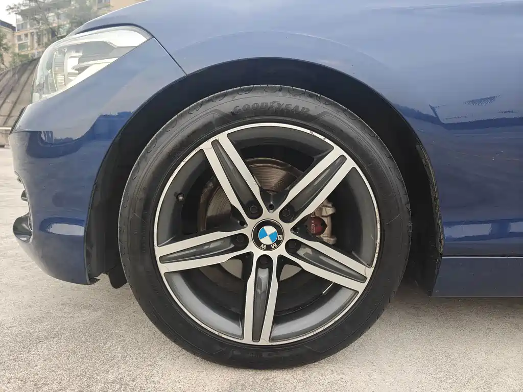 BMW 1 Series (Import) — миниатюра 11