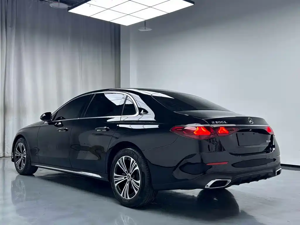 Mercedes-Benz E-Class E 2024 E 260 L Sport
