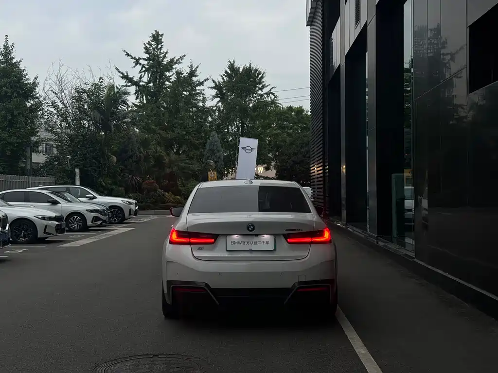 BMW i3 — миниатюра 3