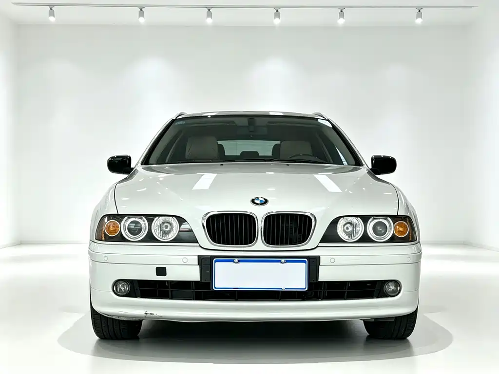 BMW 5 Series 5 2004 528i