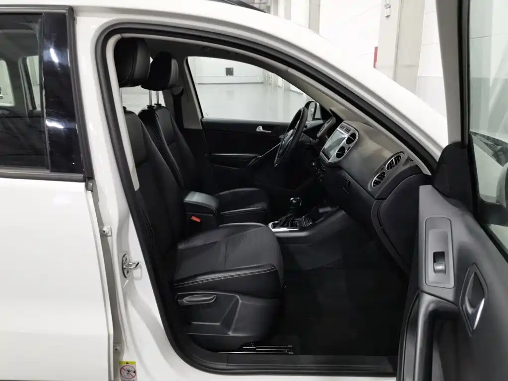 Volkswagen Tiguan — миниатюра 23