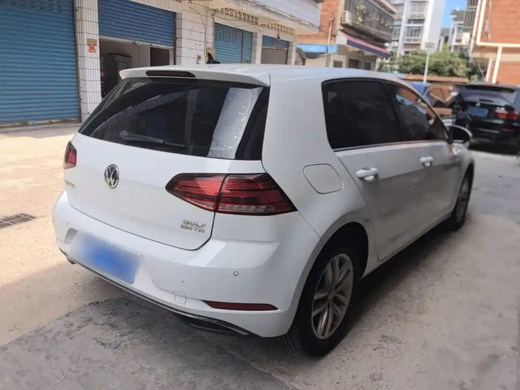 Volkswagen Golf — миниатюра 7
