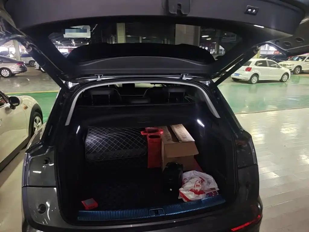Audi Q5L — миниатюра 19