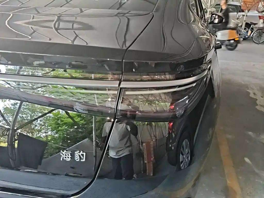 BYD Seal — миниатюра 8