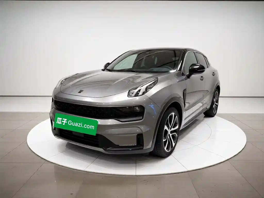 Lynk & Co 05