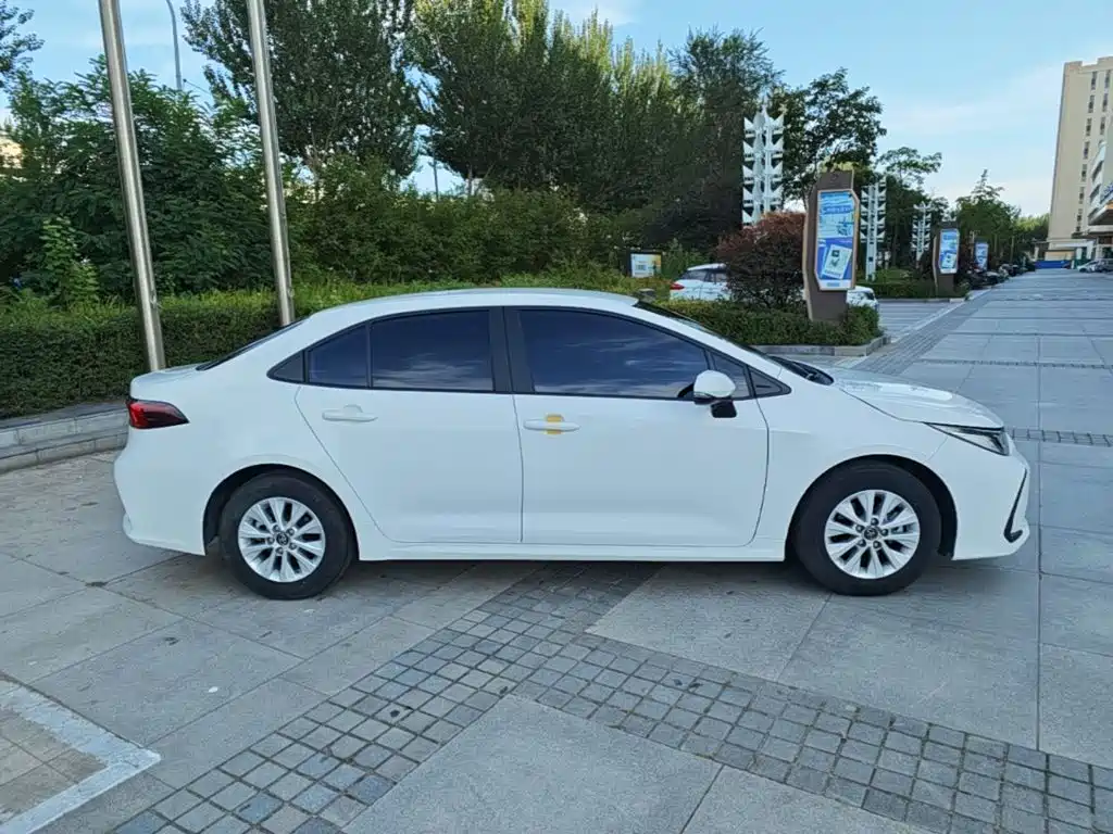 Toyota Corolla — миниатюра 26