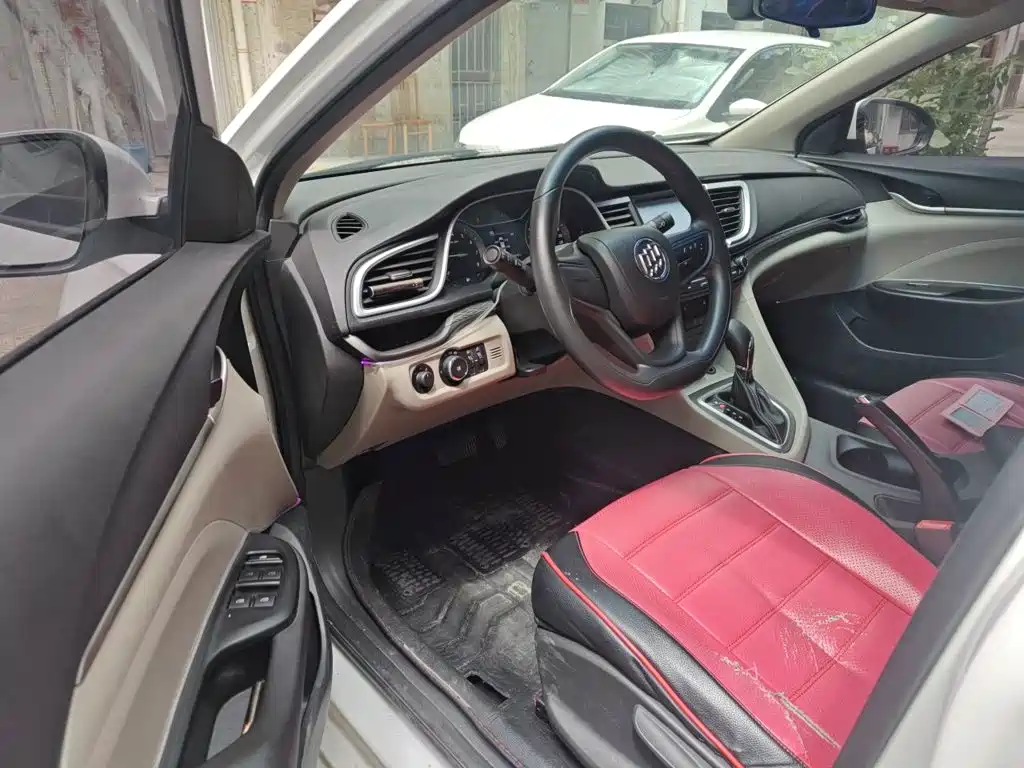 Buick Excelle — миниатюра 14