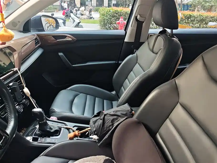 Volkswagen Tharu 2020 280TSI Luxury VI
