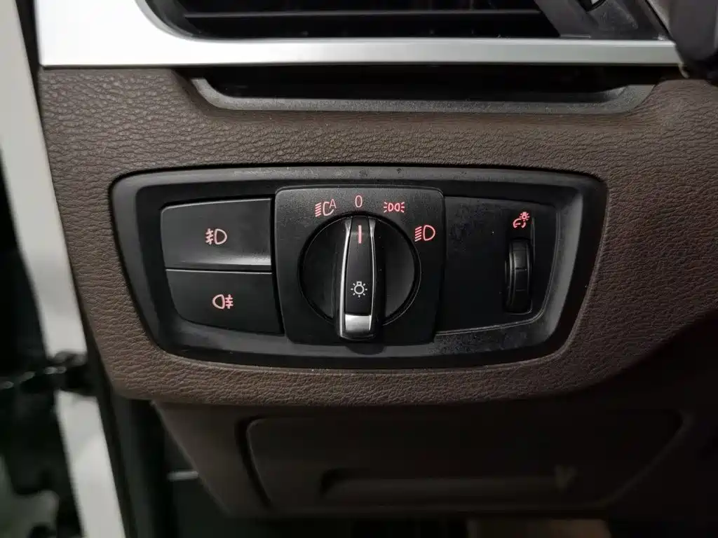BMW X1 — миниатюра 21