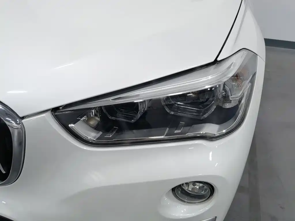 BMW X1 — миниатюра 7