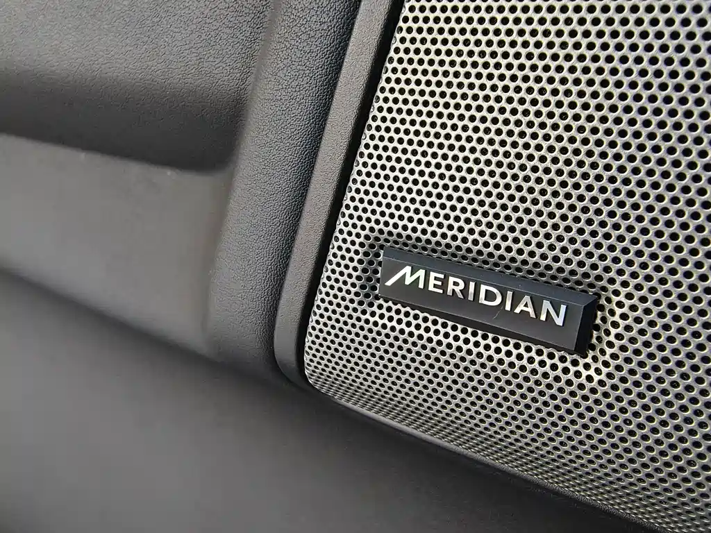 Land Rover Discovery — миниатюра 17