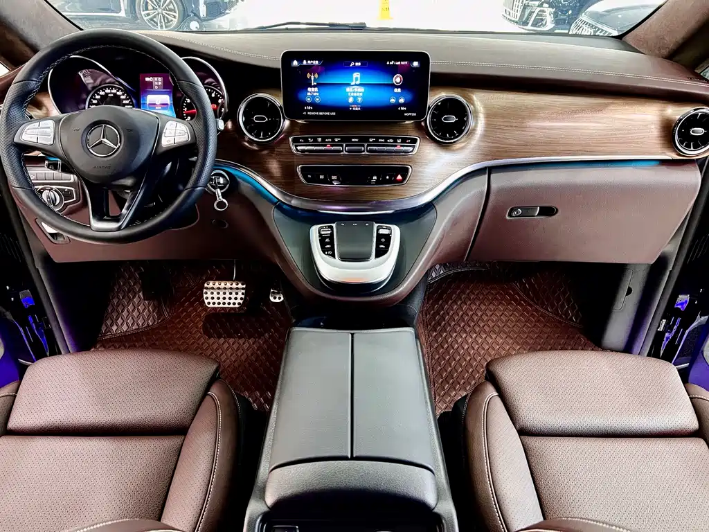 Mercedes-Benz V-Class — миниатюра 9