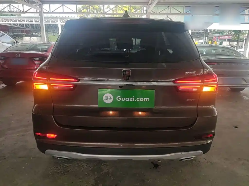 Roewe RX5 — миниатюра 6