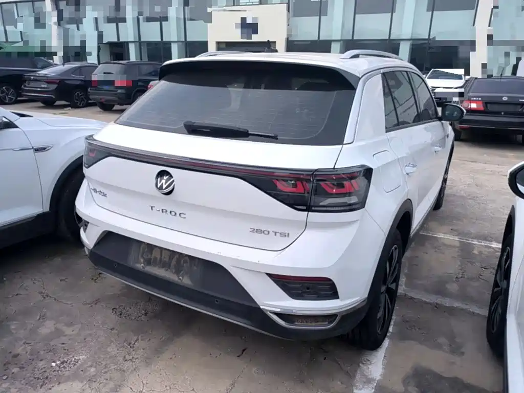 Volkswagen T-Roc — миниатюра 7