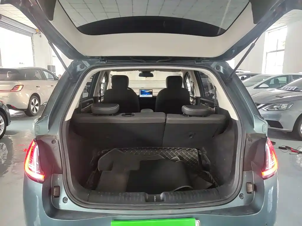 Baojun Yunduo — миниатюра 19