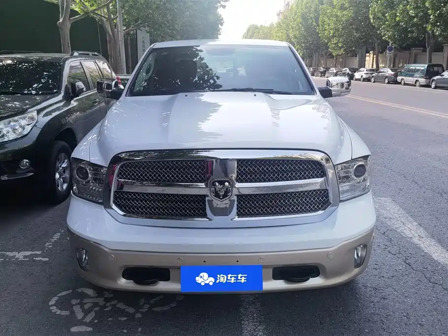 Ram Trucks 2014 2.4L