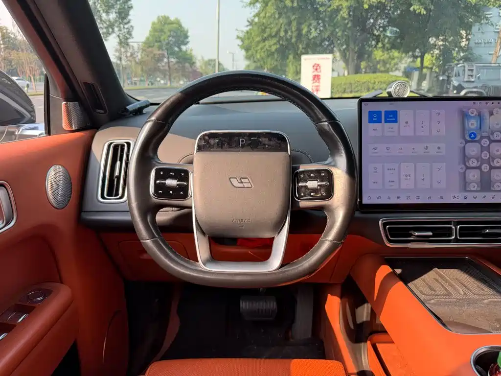 Li Auto Li L8 — миниатюра 14