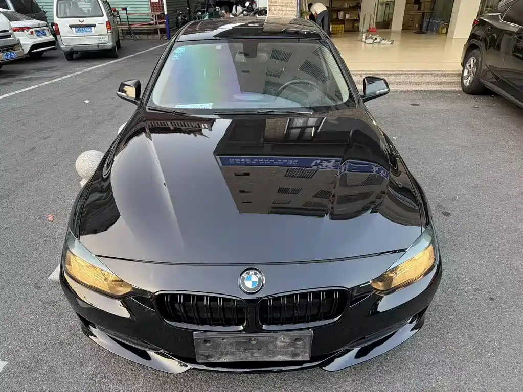 BMW 3 Series — миниатюра 2