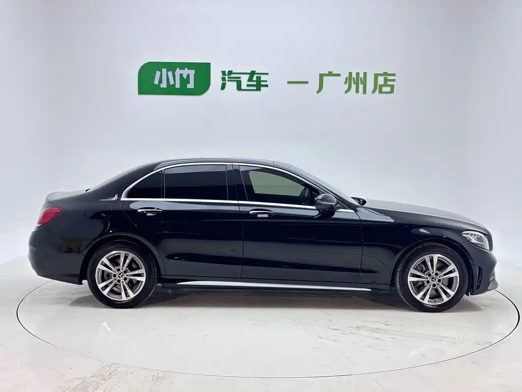 Mercedes-Benz C-Class — миниатюра 8