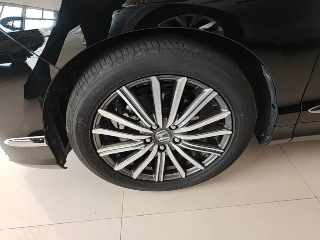 Honda Elysion — миниатюра 23