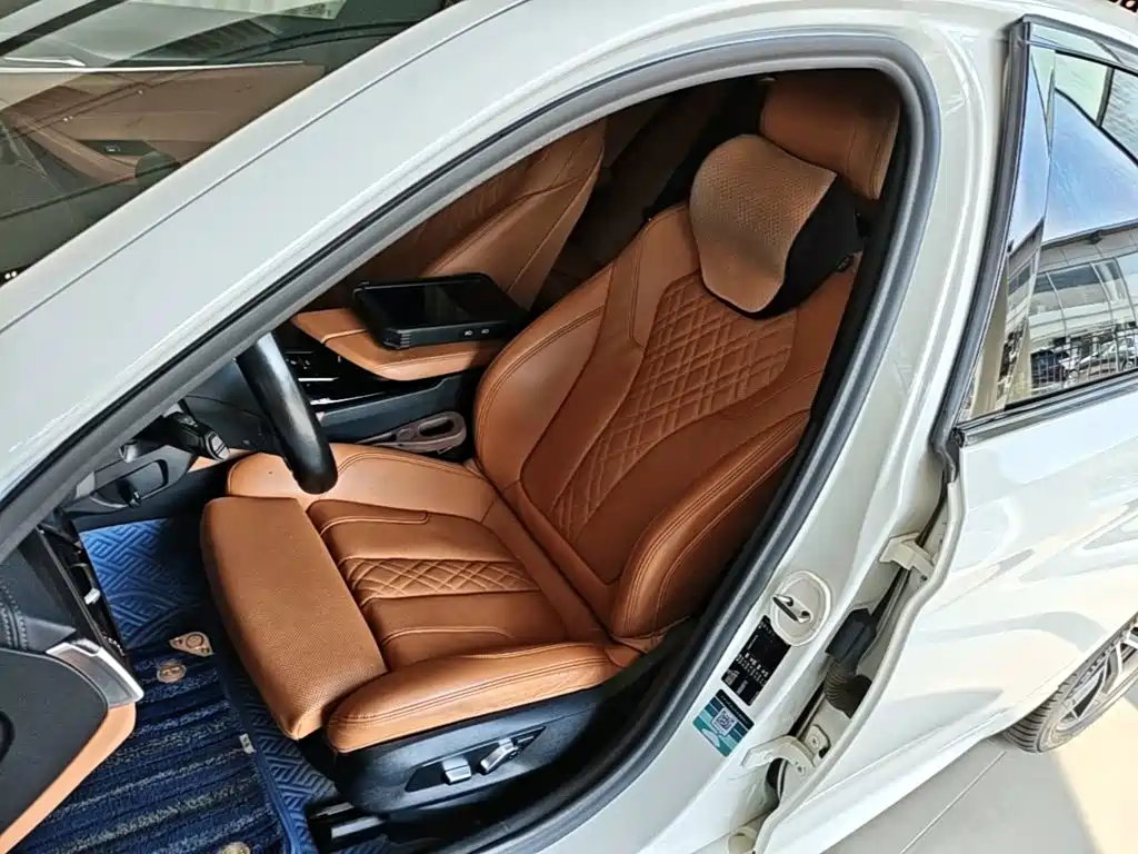 BMW 5 Series (Import) — миниатюра 15