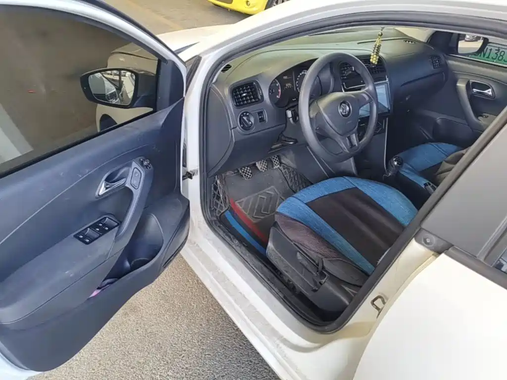 Volkswagen Polo — миниатюра 21