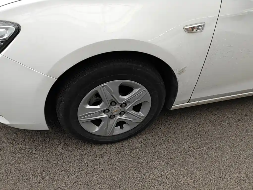 Chevrolet Cavalier — миниатюра 23