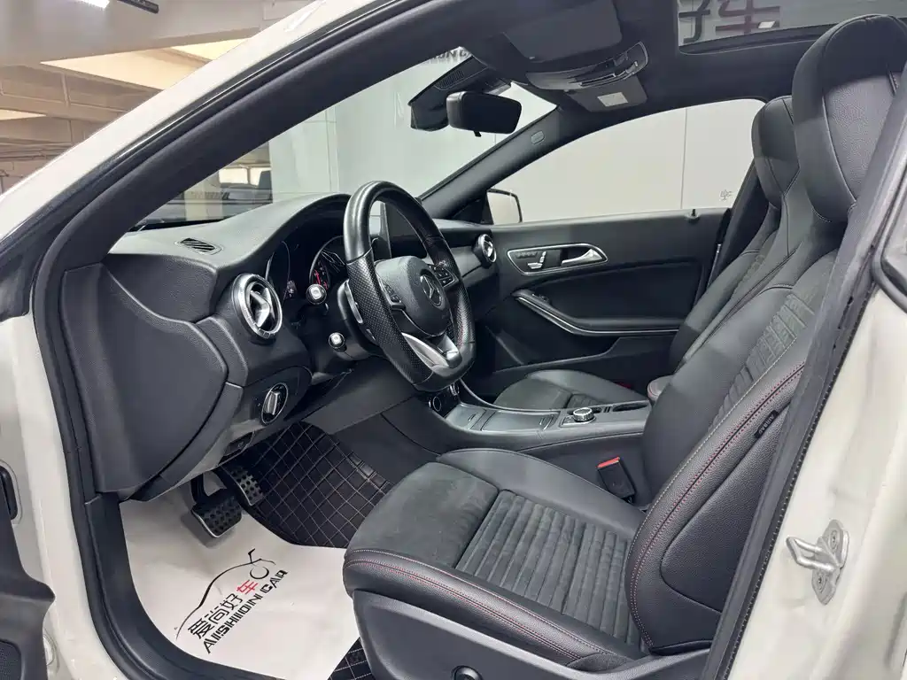 Mercedes-Benz CLA (Import) — миниатюра 8