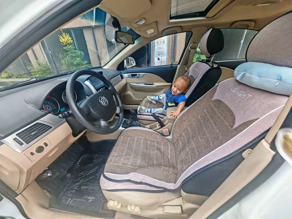 Buick Excelle — миниатюра 4