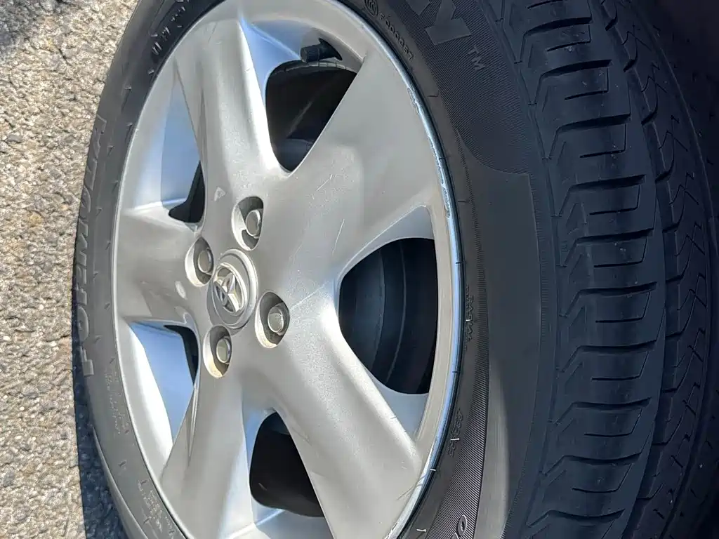 Toyota Yaris — миниатюра 12
