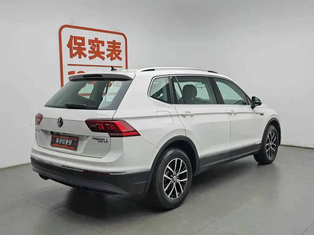 Volkswagen Tiguan L L 2017 330TSI AT Comfort