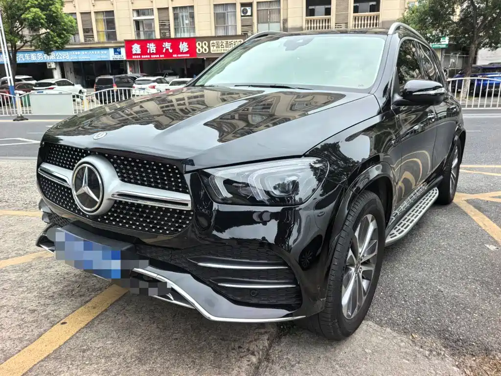 Mercedes-Benz GLE (Import) — миниатюра 9